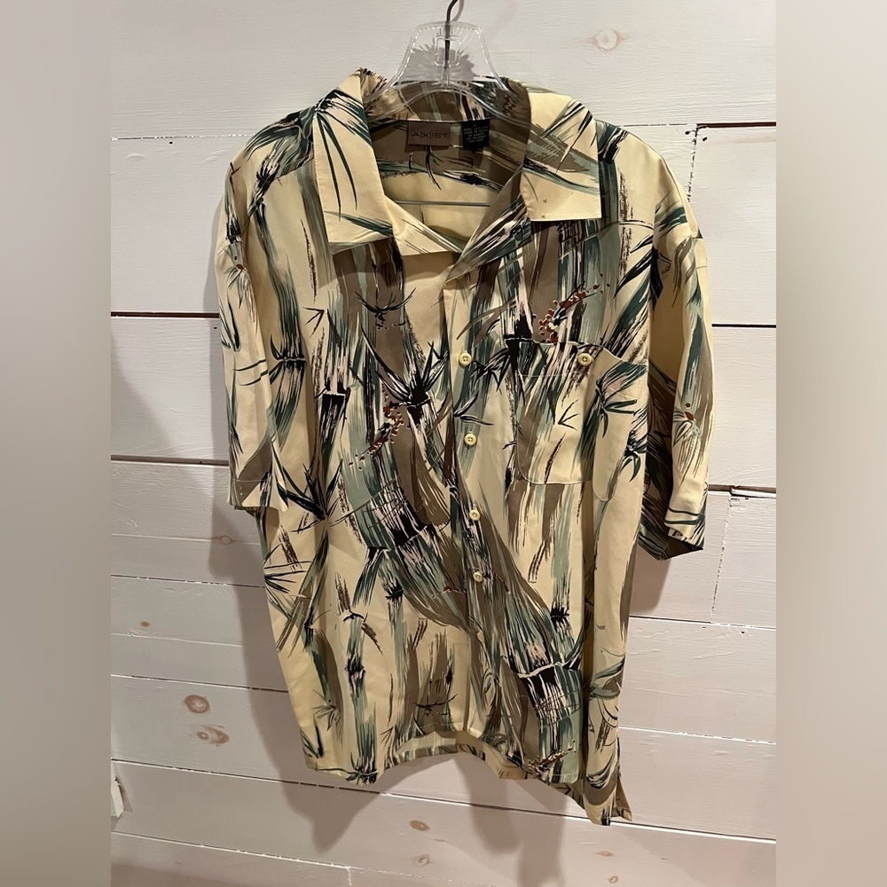 Axist Tropical Print Men's 100% Silk Shirt, size large, Hawaiian, Summer